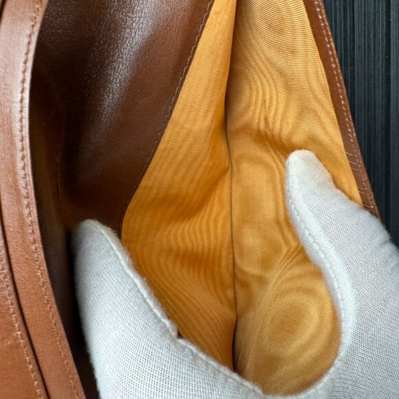 Gucci Vintage G Logo Micro Clutch - Picture 7 of 8